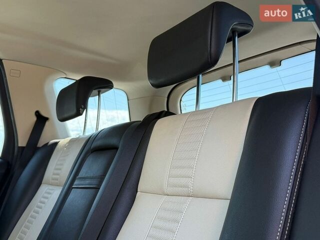 Білий Ленд Ровер Freelander, об'ємом двигуна 2.18 л та пробігом 211 тис. км за 12500 $, фото 27 на Automoto.ua