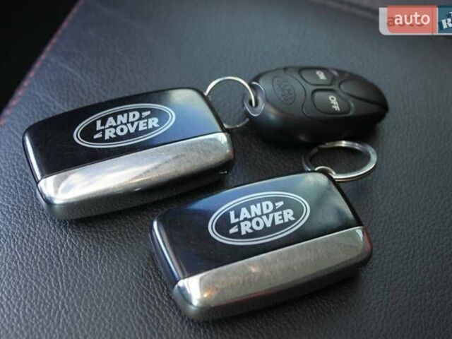 Білий Ленд Ровер Freelander, об'ємом двигуна 2 л та пробігом 117 тис. км за 12800 $, фото 11 на Automoto.ua