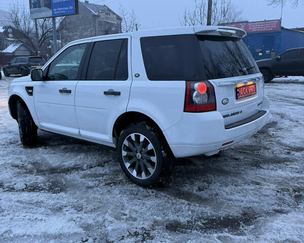 Білий Ленд Ровер Freelander, об'ємом двигуна 2.18 л та пробігом 235 тис. км за 14499 $, фото 1 на Automoto.ua
