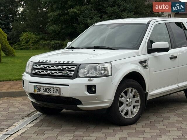 Білий Ленд Ровер Freelander, об'ємом двигуна 2.18 л та пробігом 295 тис. км за 13700 $, фото 51 на Automoto.ua