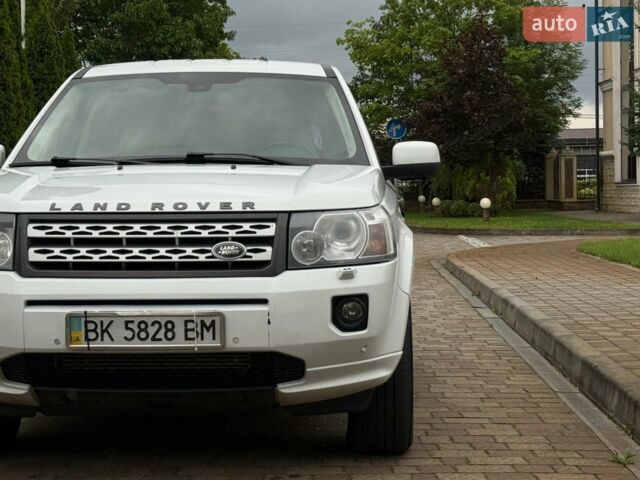 Білий Ленд Ровер Freelander, об'ємом двигуна 2.18 л та пробігом 295 тис. км за 13700 $, фото 48 на Automoto.ua