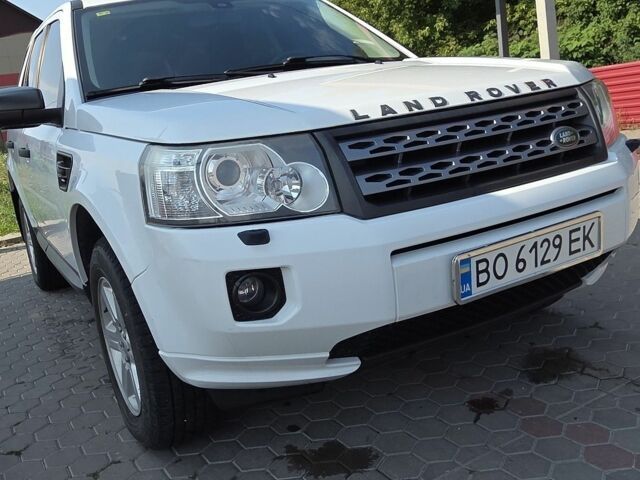 Білий Ленд Ровер Freelander, об'ємом двигуна 2.18 л та пробігом 232 тис. км за 11800 $, фото 3 на Automoto.ua
