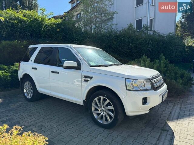 Білий Ленд Ровер Freelander, об'ємом двигуна 2.18 л та пробігом 180 тис. км за 13700 $, фото 1 на Automoto.ua