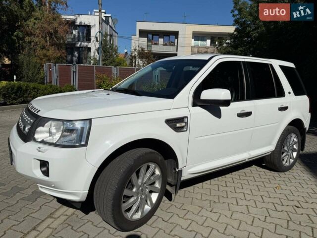 Білий Ленд Ровер Freelander, об'ємом двигуна 2.18 л та пробігом 180 тис. км за 13700 $, фото 12 на Automoto.ua