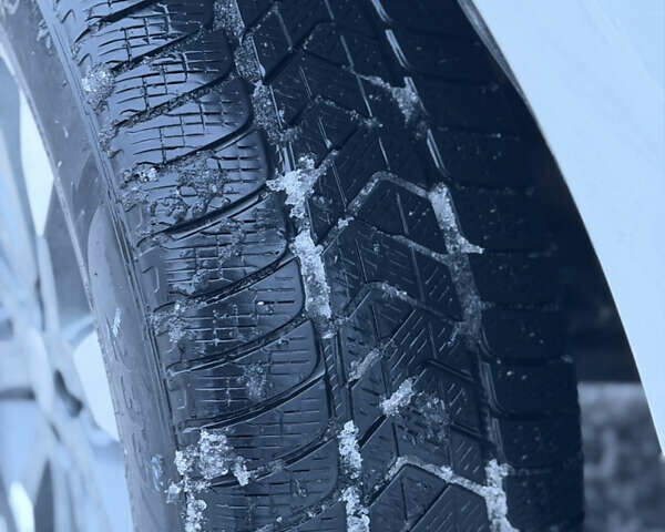 Білий Ленд Ровер Freelander, об'ємом двигуна 2.18 л та пробігом 235 тис. км за 14499 $, фото 10 на Automoto.ua