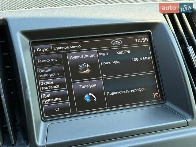 Білий Ленд Ровер Freelander, об'ємом двигуна 2.18 л та пробігом 211 тис. км за 12500 $, фото 21 на Automoto.ua