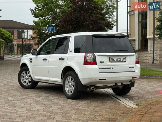 Білий Ленд Ровер Freelander, об'ємом двигуна 2.18 л та пробігом 295 тис. км за 13700 $, фото 61 на Automoto.ua