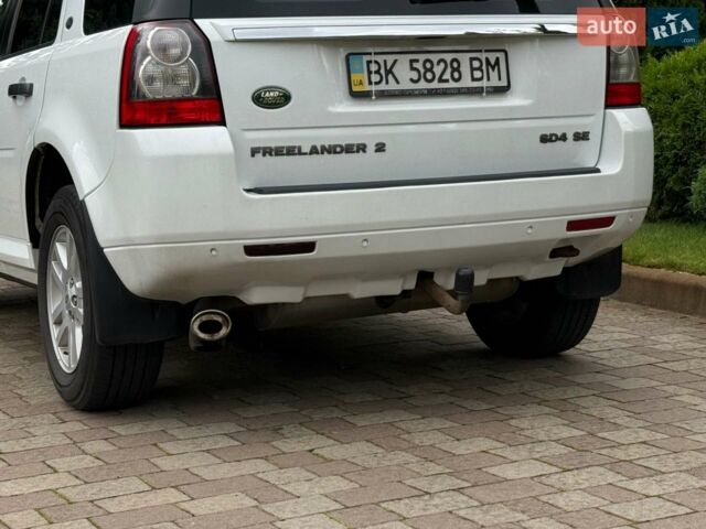 Білий Ленд Ровер Freelander, об'ємом двигуна 2.18 л та пробігом 295 тис. км за 13700 $, фото 45 на Automoto.ua