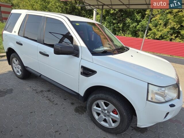 Білий Ленд Ровер Freelander, об'ємом двигуна 2.18 л та пробігом 232 тис. км за 11800 $, фото 1 на Automoto.ua