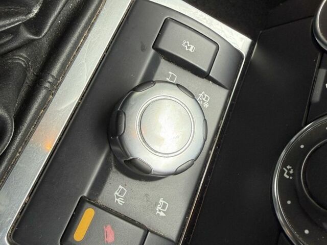 Белый Ленд Ровер Фрилендер, объемом двигателя 2.2 л и пробегом 225 тыс. км за 5000 $, фото 13 на Automoto.ua