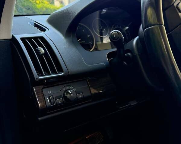 Білий Ленд Ровер Freelander, об'ємом двигуна 2.18 л та пробігом 180 тис. км за 14500 $, фото 3 на Automoto.ua