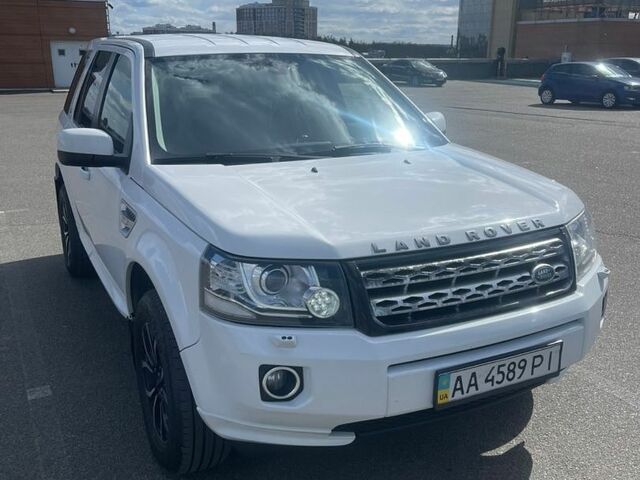 Білий Ленд Ровер Freelander, об'ємом двигуна 2.18 л та пробігом 418 тис. км за 13300 $, фото 1 на Automoto.ua
