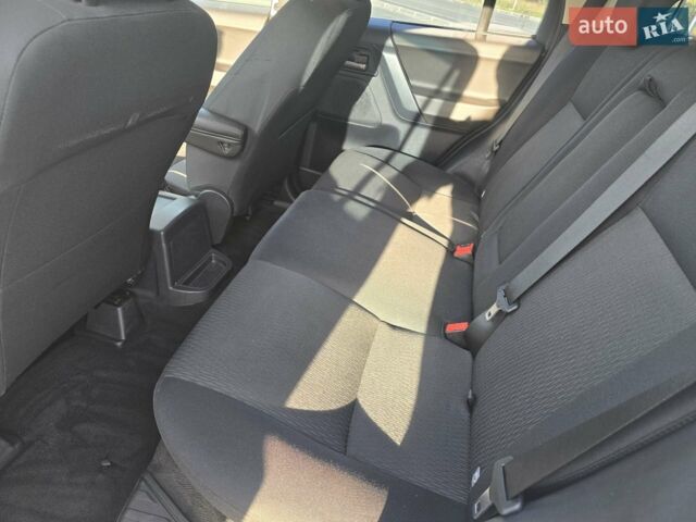 Білий Ленд Ровер Freelander, об'ємом двигуна 2.18 л та пробігом 262 тис. км за 12000 $, фото 16 на Automoto.ua