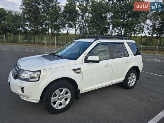 Білий Ленд Ровер Freelander, об'ємом двигуна 2.18 л та пробігом 262 тис. км за 12000 $, фото 7 на Automoto.ua