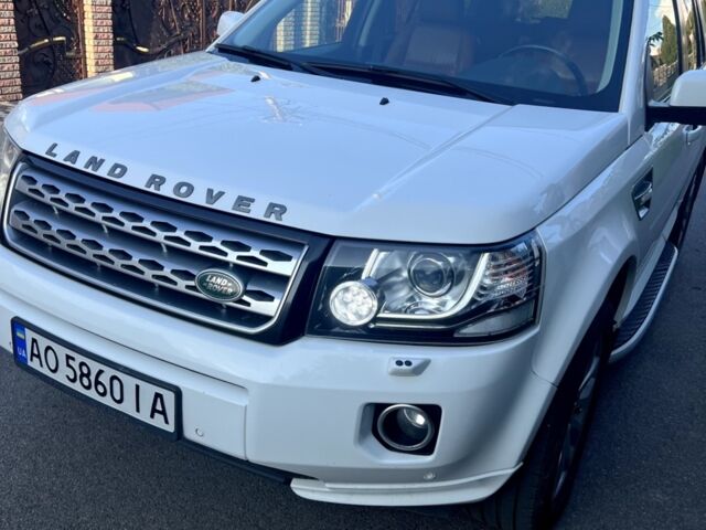 Білий Ленд Ровер Freelander, об'ємом двигуна 2.18 л та пробігом 290 тис. км за 15000 $, фото 3 на Automoto.ua