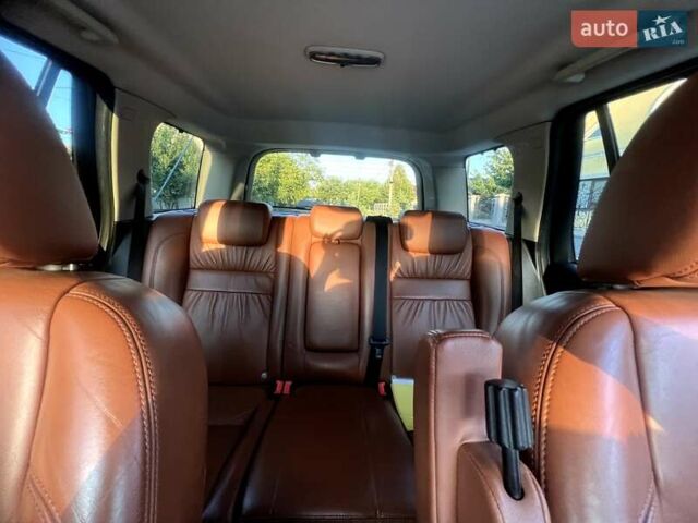 Білий Ленд Ровер Freelander, об'ємом двигуна 2.18 л та пробігом 290 тис. км за 16000 $, фото 7 на Automoto.ua