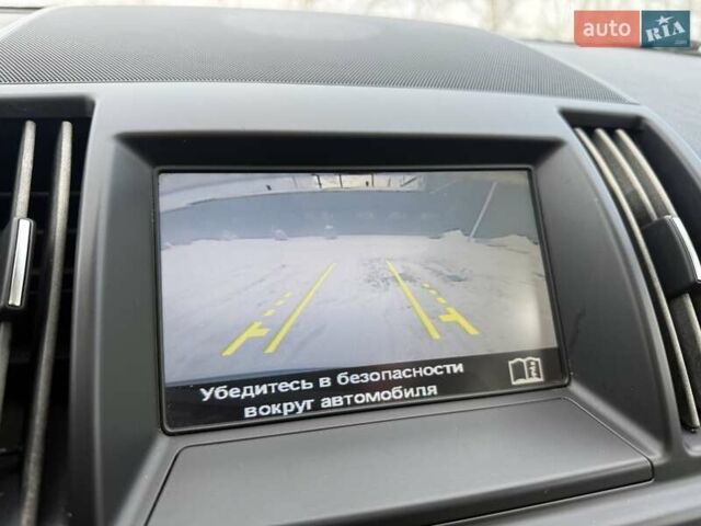 Белый Ленд Ровер Фрилендер, объемом двигателя 2 л и пробегом 212 тыс. км за 12500 $, фото 12 на Automoto.ua
