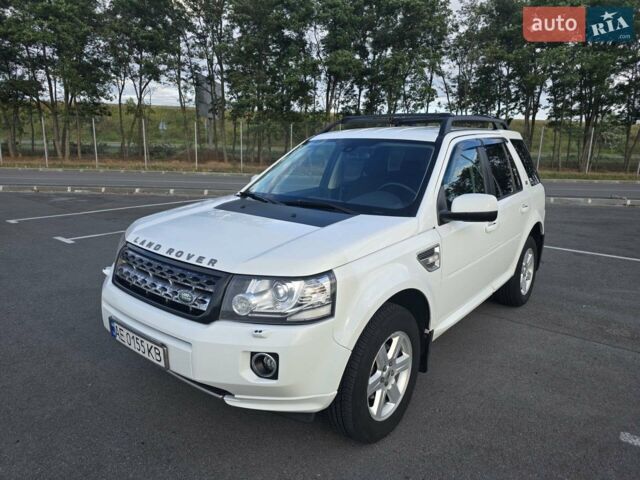 Білий Ленд Ровер Freelander, об'ємом двигуна 2.18 л та пробігом 262 тис. км за 12000 $, фото 8 на Automoto.ua