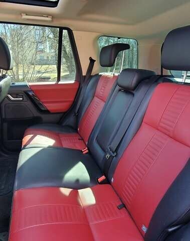 Білий Ленд Ровер Freelander, об'ємом двигуна 2 л та пробігом 125 тис. км за 14200 $, фото 15 на Automoto.ua