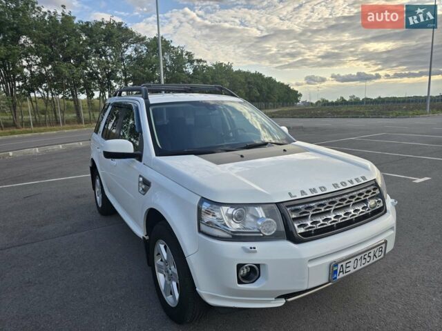 Білий Ленд Ровер Freelander, об'ємом двигуна 2.18 л та пробігом 262 тис. км за 12000 $, фото 9 на Automoto.ua