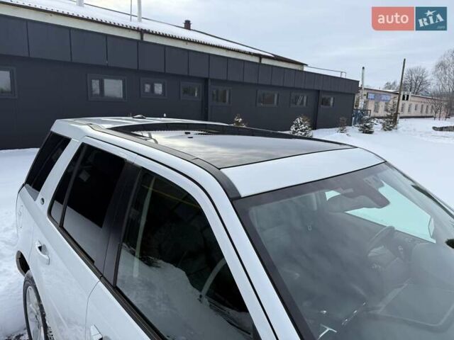 Белый Ленд Ровер Фрилендер, объемом двигателя 2 л и пробегом 212 тыс. км за 12500 $, фото 5 на Automoto.ua