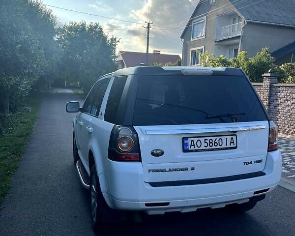 Білий Ленд Ровер Freelander, об'ємом двигуна 2.18 л та пробігом 290 тис. км за 16000 $, фото 5 на Automoto.ua
