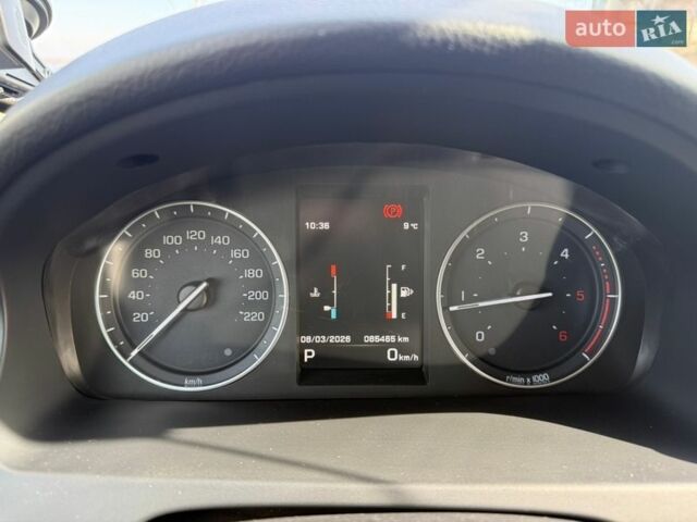 Белый Ленд Ровер Фрилендер, объемом двигателя 2.18 л и пробегом 85 тыс. км за 16500 $, фото 13 на Automoto.ua