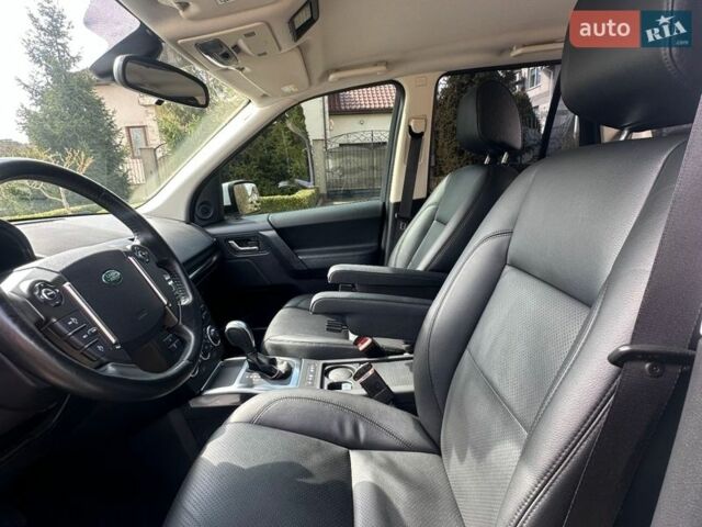 Білий Ленд Ровер Freelander, об'ємом двигуна 2.18 л та пробігом 97 тис. км за 14500 $, фото 14 на Automoto.ua