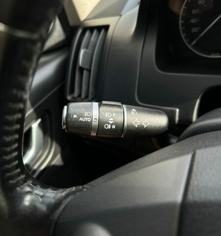 Білий Ленд Ровер Freelander, об'ємом двигуна 2.18 л та пробігом 275 тис. км за 14000 $, фото 27 на Automoto.ua