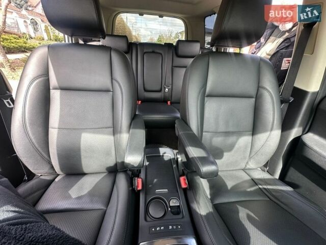 Білий Ленд Ровер Freelander, об'ємом двигуна 2.18 л та пробігом 97 тис. км за 14500 $, фото 18 на Automoto.ua