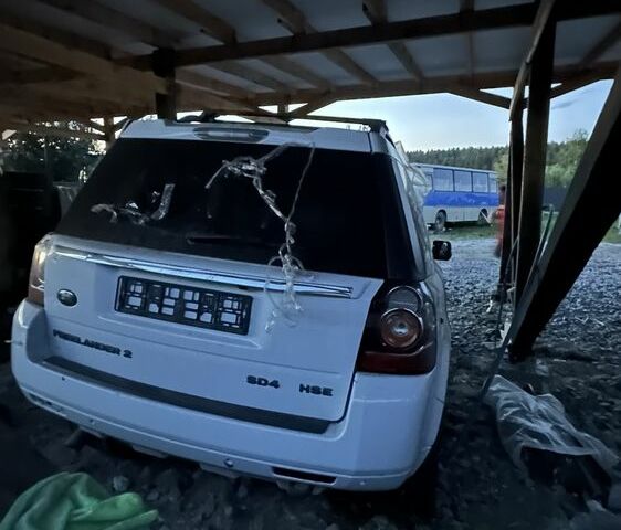 Білий Ленд Ровер Freelander, об'ємом двигуна 2.2 л та пробігом 158 тис. км за 8000 $, фото 3 на Automoto.ua