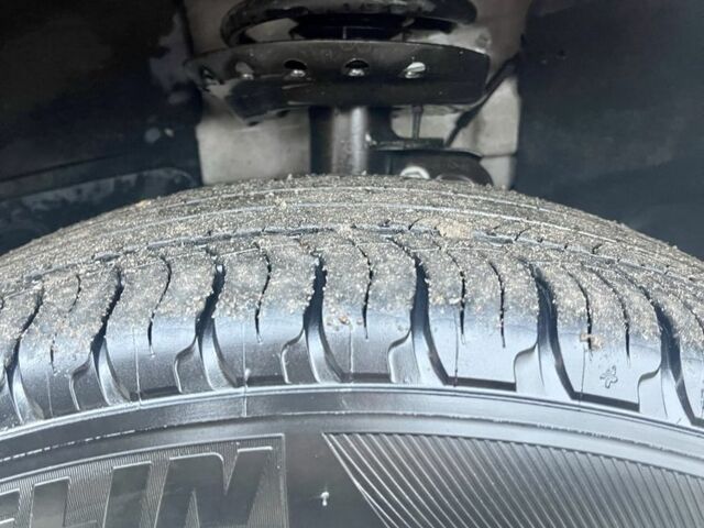 Белый Ленд Ровер Фрилендер, объемом двигателя 2 л и пробегом 200 тыс. км за 10900 $, фото 12 на Automoto.ua