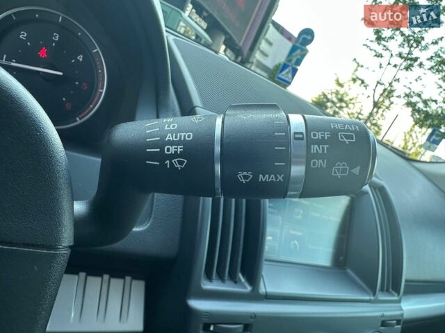 Білий Ленд Ровер Freelander, об'ємом двигуна 2.18 л та пробігом 347 тис. км за 12490 $, фото 20 на Automoto.ua
