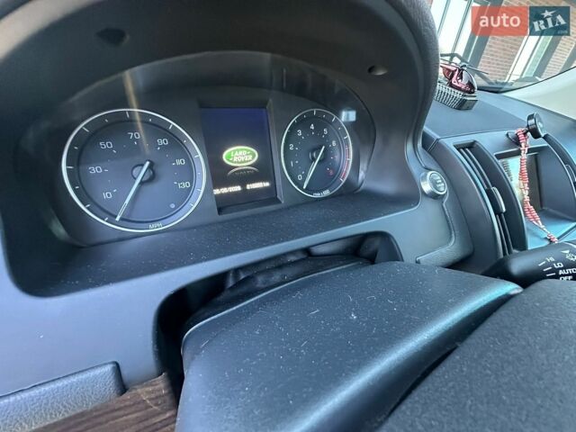 Білий Ленд Ровер Freelander, об'ємом двигуна 2 л та пробігом 217 тис. км за 14500 $, фото 35 на Automoto.ua