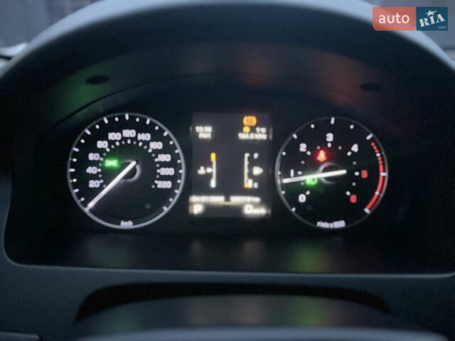 Білий Ленд Ровер Freelander, об'ємом двигуна 2.18 л та пробігом 225 тис. км за 12990 $, фото 39 на Automoto.ua