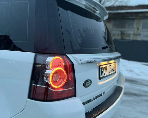 Білий Ленд Ровер Freelander, об'ємом двигуна 2.18 л та пробігом 225 тис. км за 12990 $, фото 37 на Automoto.ua