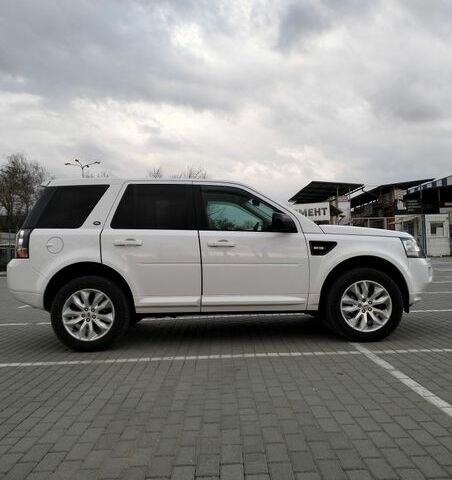 Білий Ленд Ровер Freelander, об'ємом двигуна 2.18 л та пробігом 227 тис. км за 13600 $, фото 27 на Automoto.ua