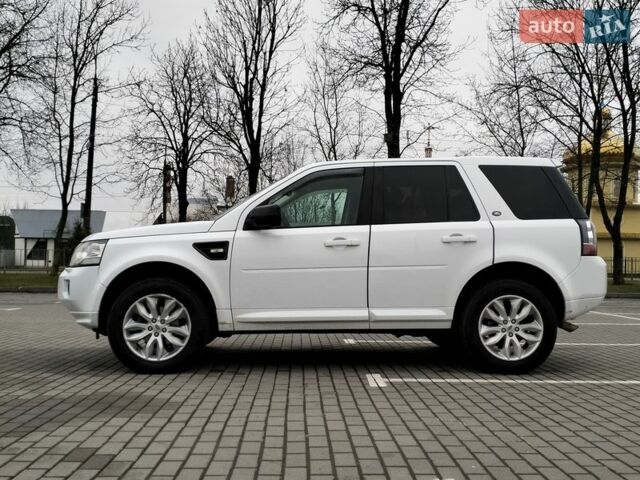 Білий Ленд Ровер Freelander, об'ємом двигуна 2.2 л та пробігом 227 тис. км за 12650 $, фото 25 на Automoto.ua