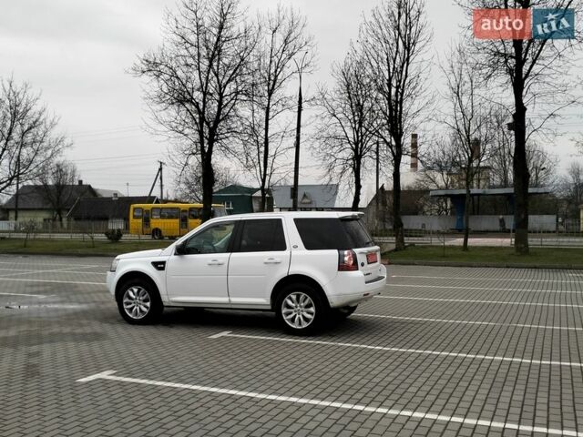Білий Ленд Ровер Freelander, об'ємом двигуна 2.2 л та пробігом 227 тис. км за 12650 $, фото 6 на Automoto.ua