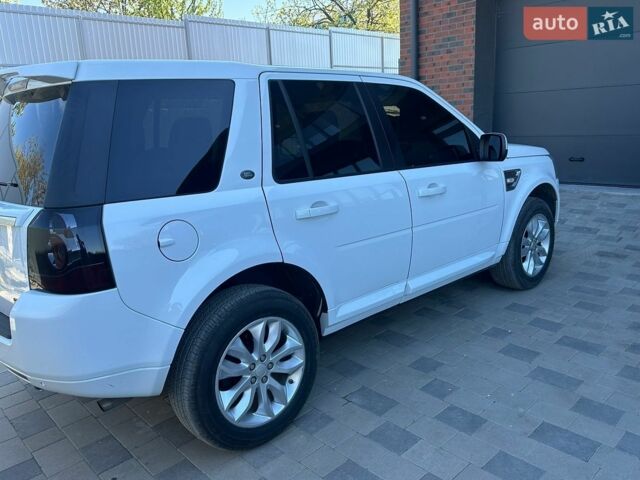 Білий Ленд Ровер Freelander, об'ємом двигуна 2 л та пробігом 217 тис. км за 14500 $, фото 11 на Automoto.ua