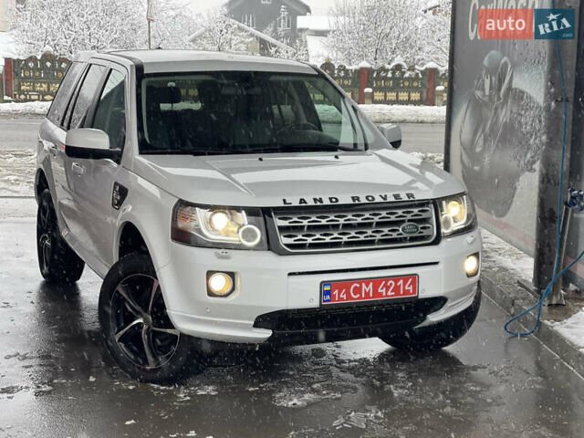 Белый Ленд Ровер Фрилендер, объемом двигателя 2.2 л и пробегом 207 тыс. км за 13950 $, фото 12 на Automoto.ua
