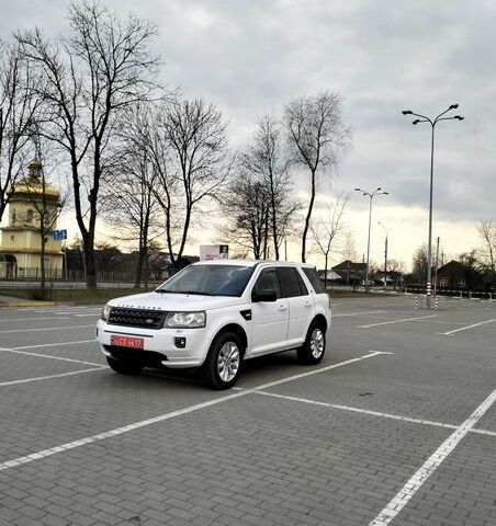 Білий Ленд Ровер Freelander, об'ємом двигуна 2.18 л та пробігом 227 тис. км за 13600 $, фото 10 на Automoto.ua