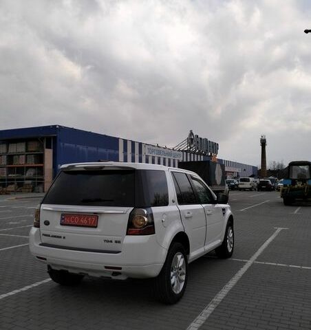 Білий Ленд Ровер Freelander, об'ємом двигуна 2.18 л та пробігом 227 тис. км за 13600 $, фото 20 на Automoto.ua