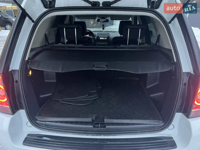 Білий Ленд Ровер Freelander, об'ємом двигуна 2.18 л та пробігом 225 тис. км за 12990 $, фото 73 на Automoto.ua