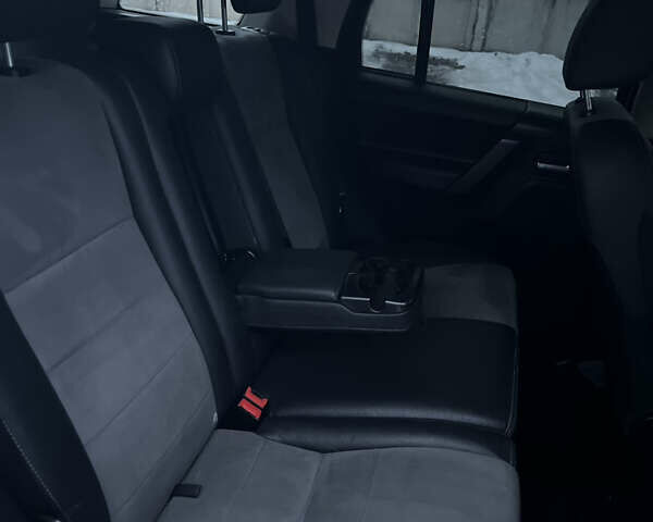 Білий Ленд Ровер Freelander, об'ємом двигуна 2.18 л та пробігом 225 тис. км за 12990 $, фото 53 на Automoto.ua