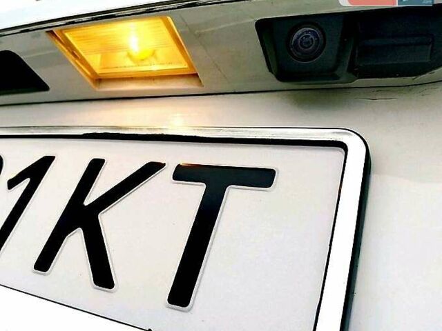 Білий Ленд Ровер Freelander, об'ємом двигуна 2 л та пробігом 200 тис. км за 13500 $, фото 17 на Automoto.ua