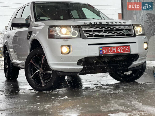 Белый Ленд Ровер Фрилендер, объемом двигателя 2.2 л и пробегом 207 тыс. км за 13950 $, фото 14 на Automoto.ua