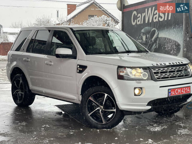 Белый Ленд Ровер Фрилендер, объемом двигателя 2.2 л и пробегом 207 тыс. км за 13950 $, фото 2 на Automoto.ua