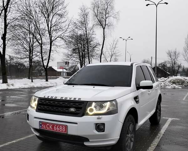 Білий Ленд Ровер Freelander, об'ємом двигуна 2.2 л та пробігом 225 тис. км за 14300 $, фото 6 на Automoto.ua
