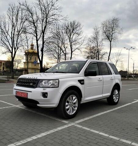 Білий Ленд Ровер Freelander, об'ємом двигуна 2.18 л та пробігом 227 тис. км за 13600 $, фото 41 на Automoto.ua